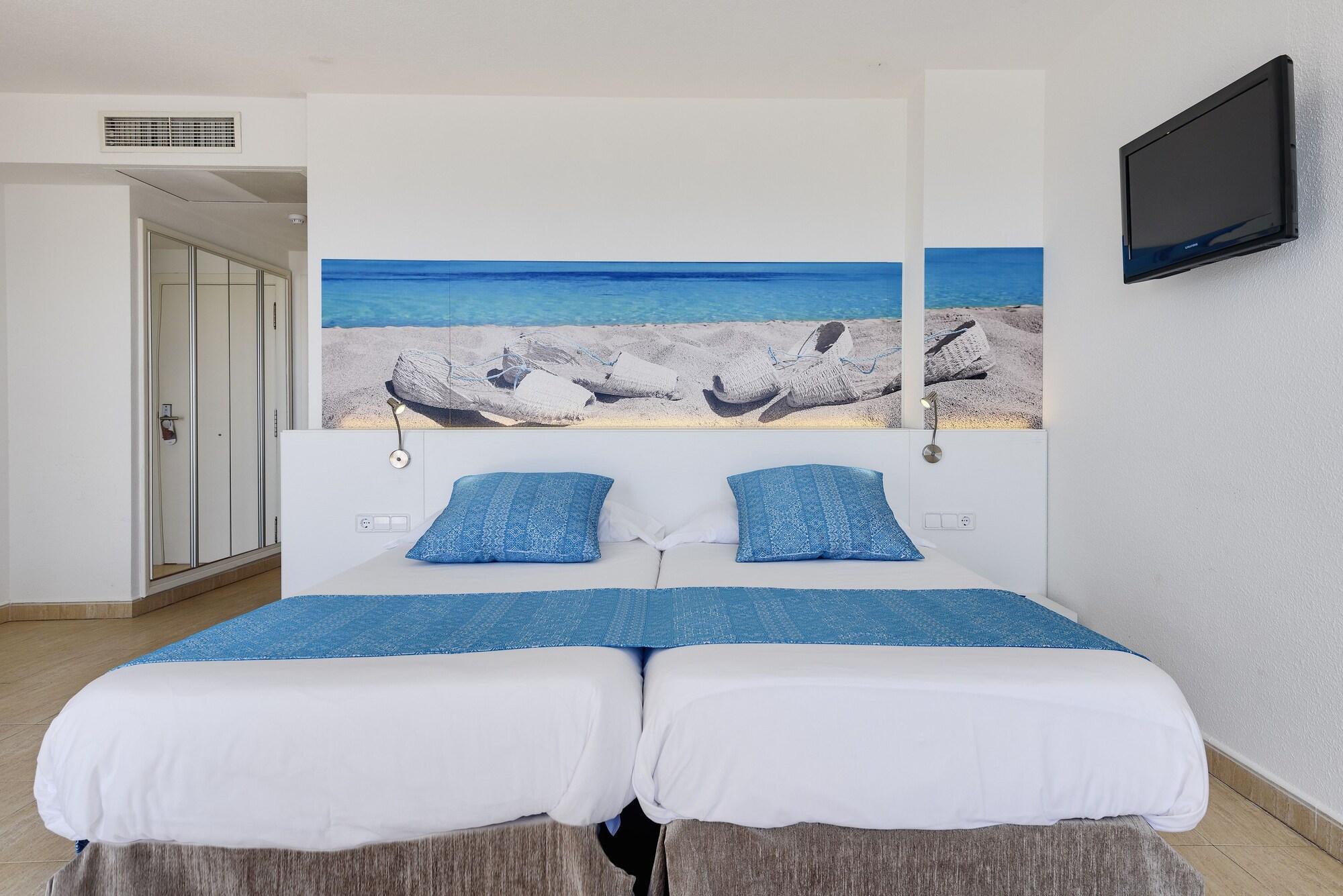 Aparthotel Tropic Garden Санта-Еулалія-дель-Ріо Екстер'єр фото