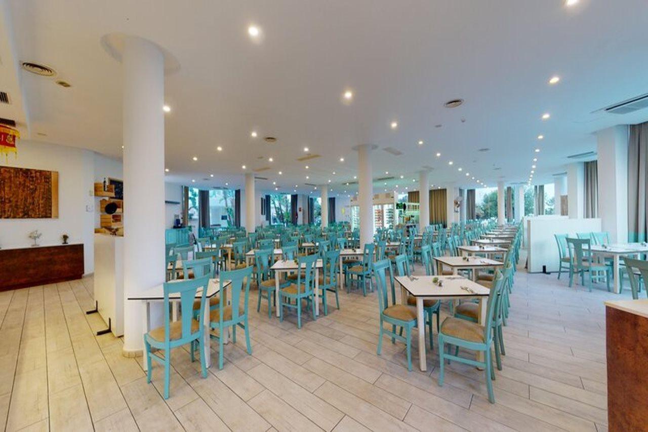 Aparthotel Tropic Garden Санта-Еулалія-дель-Ріо Екстер'єр фото