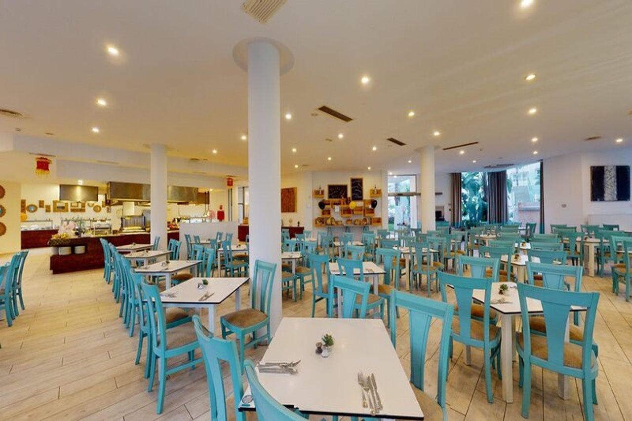 Aparthotel Tropic Garden Санта-Еулалія-дель-Ріо Екстер'єр фото