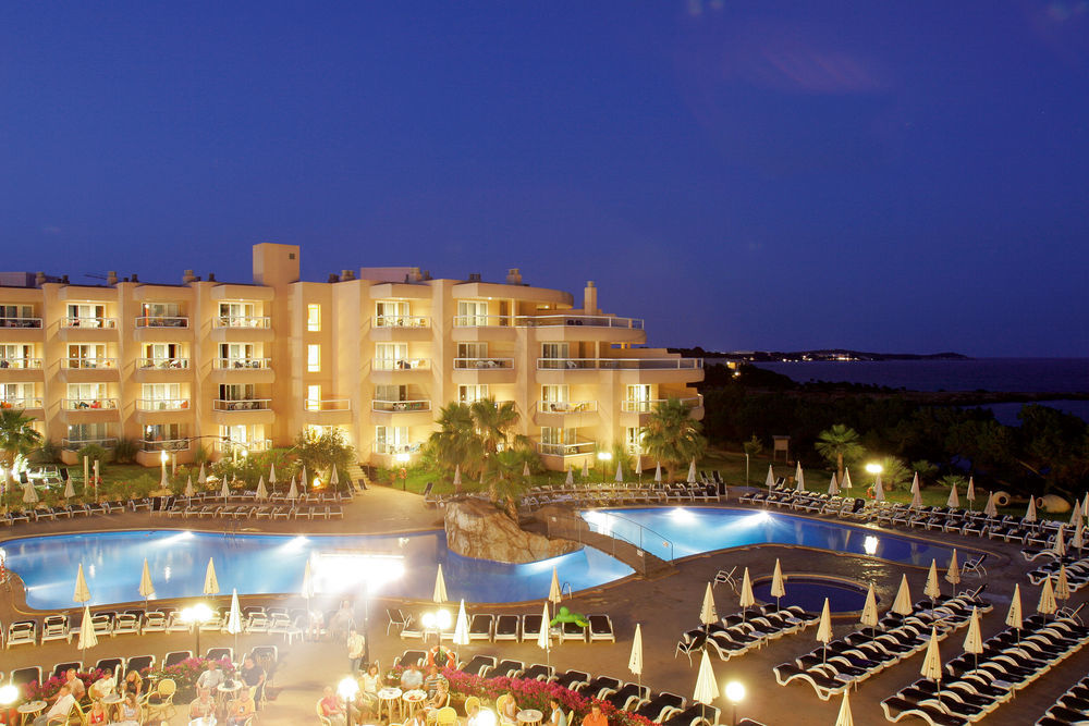 Aparthotel Tropic Garden Санта-Еулалія-дель-Ріо Екстер'єр фото